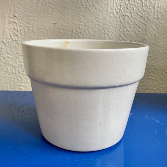 Vintage Pfaltzgraff Yorktowne Stoneware Planter - Picture 6 of 7